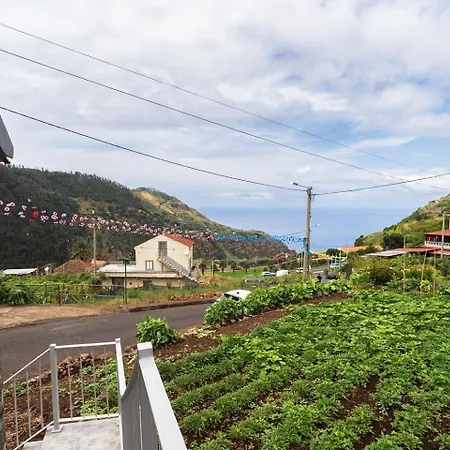 Guestready - Charming Getaway In Ribeira da Janela